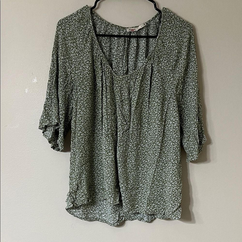 Faherty Green Floral Blouse